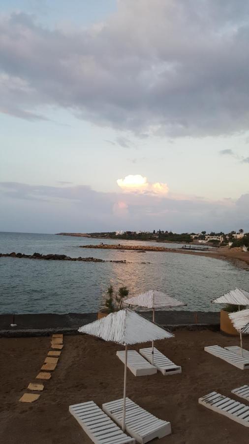 トップセット ホテル Agios Georgios  エクステリア 写真
